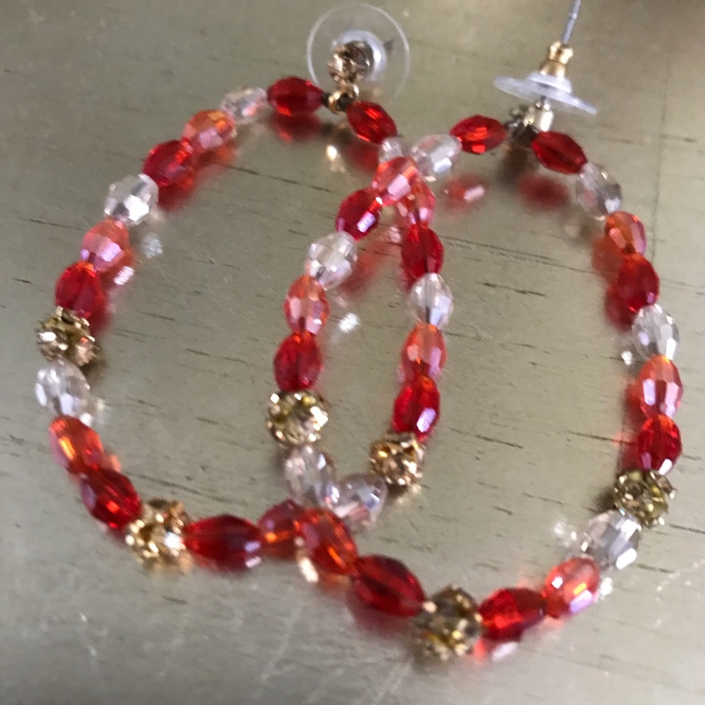 PERFECT FOR HOLIDAYS-BRAND NEW  HOOP EARRINGS! - Picture 5 of 6